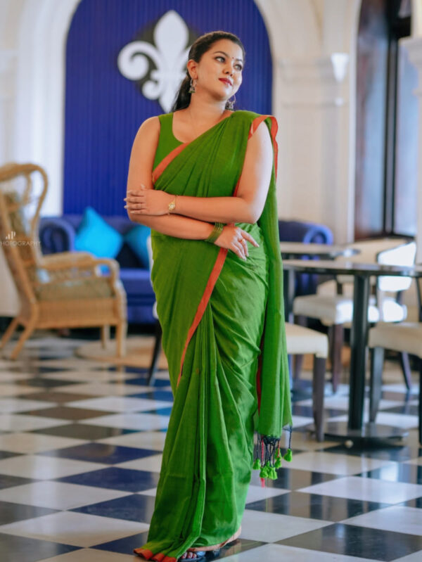 Handloom Soft Cotton Saree - SH310