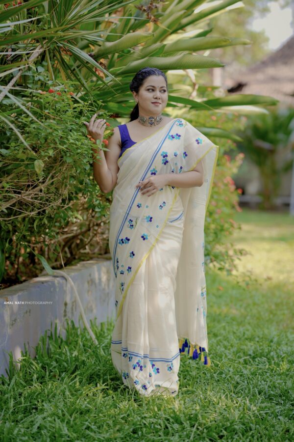 Mul Mul Cotton Saree -ML002 - Image 3