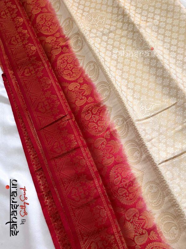 Kubera Soft Silk Saree With Copper Zari Work(White & Maroon)-SW123 - Image 3