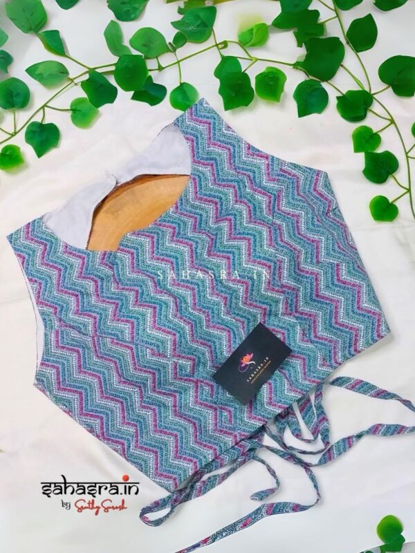 Boat neck blouse - RB11