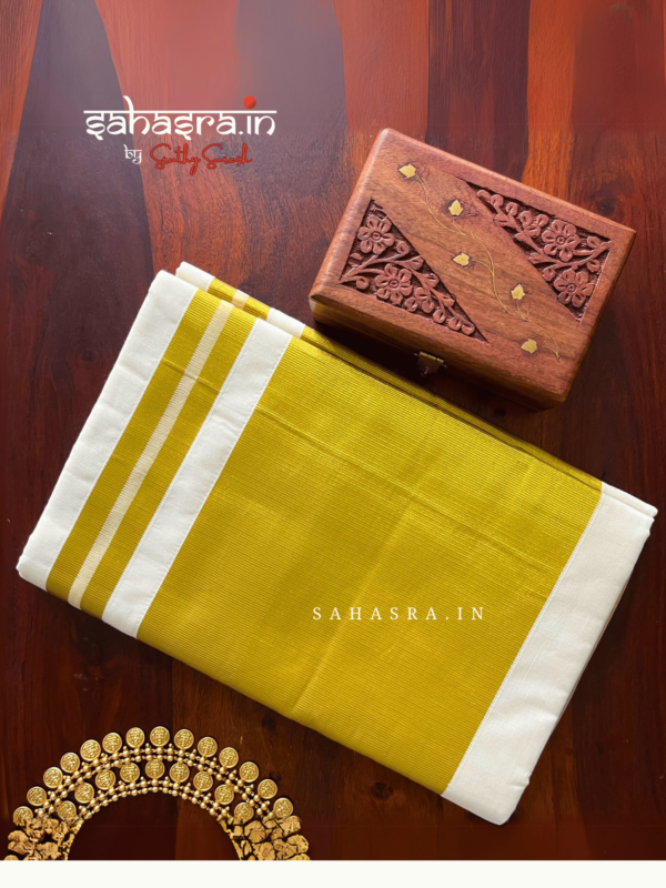 Premium Kerala Saree : 5 inch Kasavu border- (KS08) - Image 3