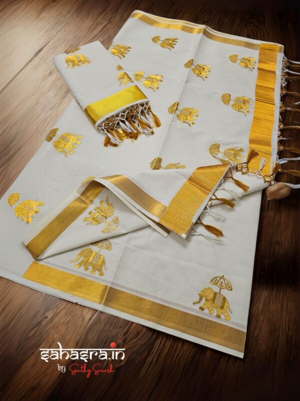 Gaja Kerala Kasavu Saree - (KS31) - Image 3