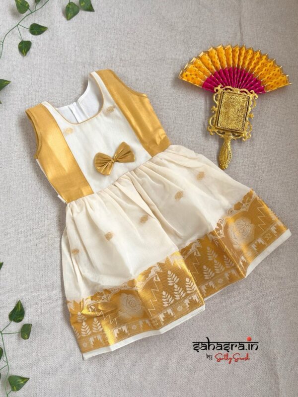 Kids Kerala Kasavu Cotton Frock-KF11 - Image 3