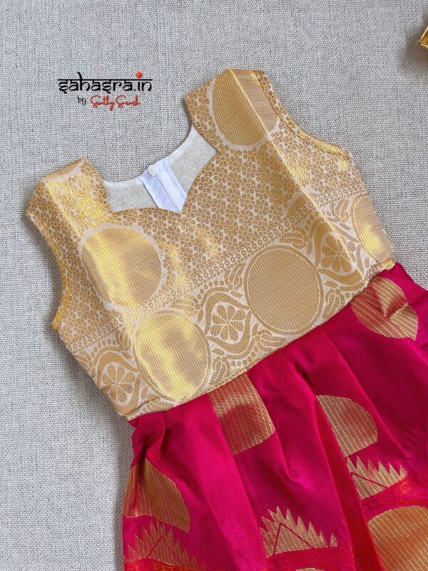 Kids Onam Special Frock-KID3 - Image 4